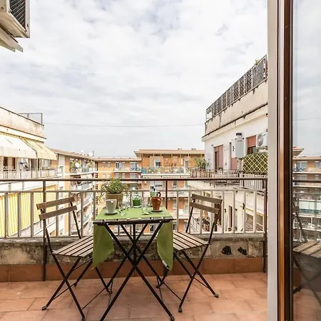 Apartment 2 Vatican St Peter's Daniele Barone *