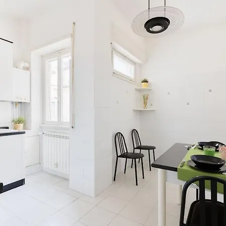 2 Vatican St Peter's Daniele Barone Apartment *